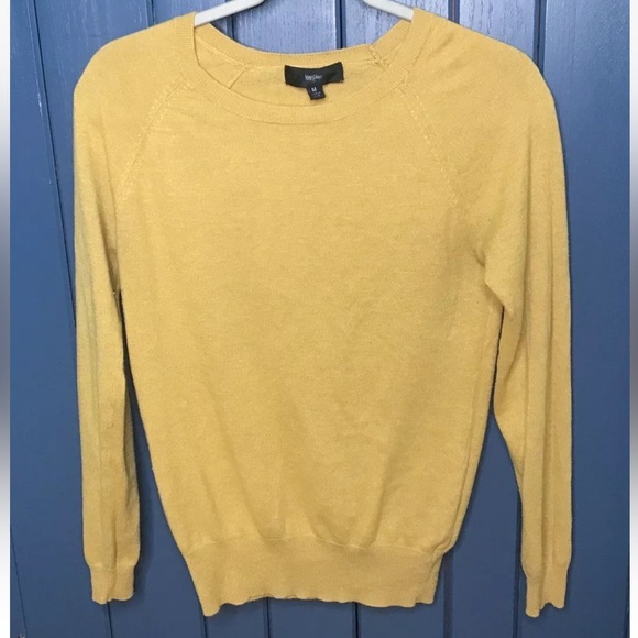 Yellow Crewneck Sweater Size Medium Lightweight Preppy Cottage Goblin Core - Picture 1 of 4